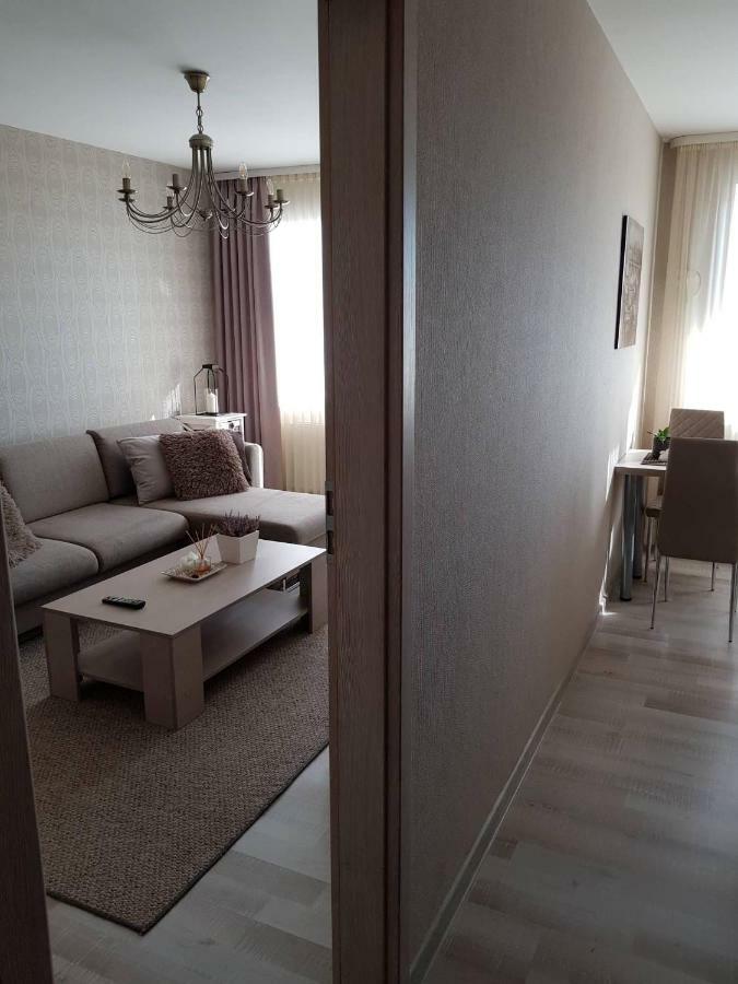 Apartamentai Centras Šiauliai Eksteriør billede